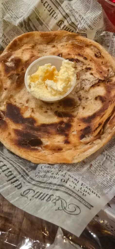 Lachay Dar Paratha