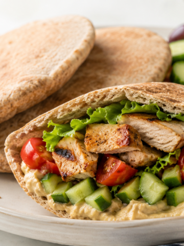 healthy-whole-wheat-pita-bread-with-grilled-chicken.webp