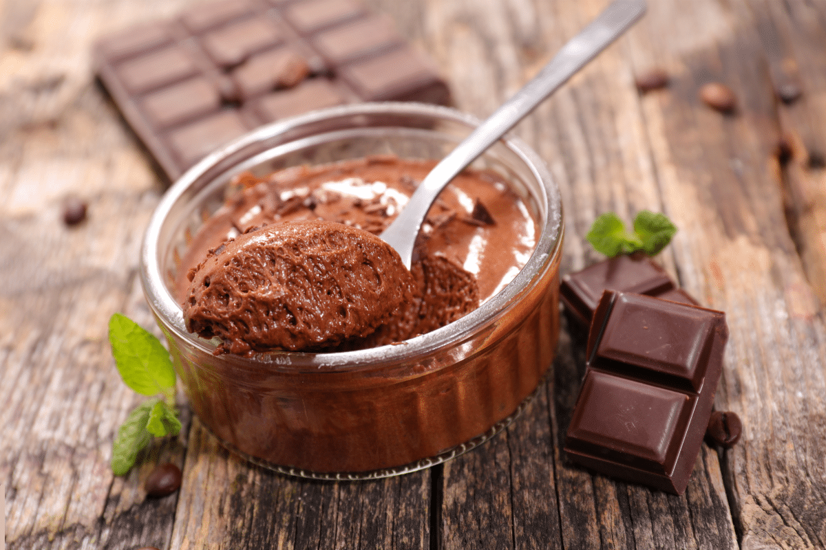 Greek Yogurt Chocolate Peppermint Mousse Cups Greek Yogurt Chocolate Peppermint Mousse Cups