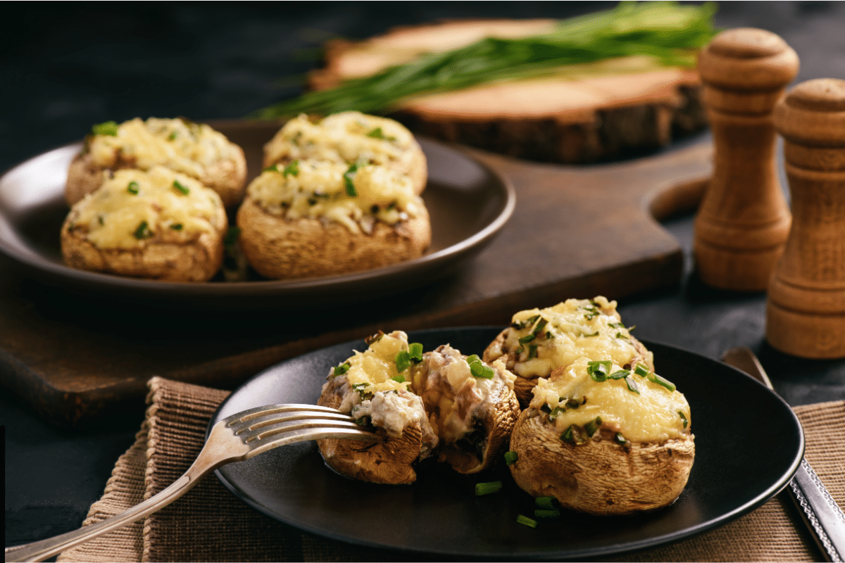 Herb and Garlic Stuffed Mushrooms Herb and Garlic Stuffed Mushrooms