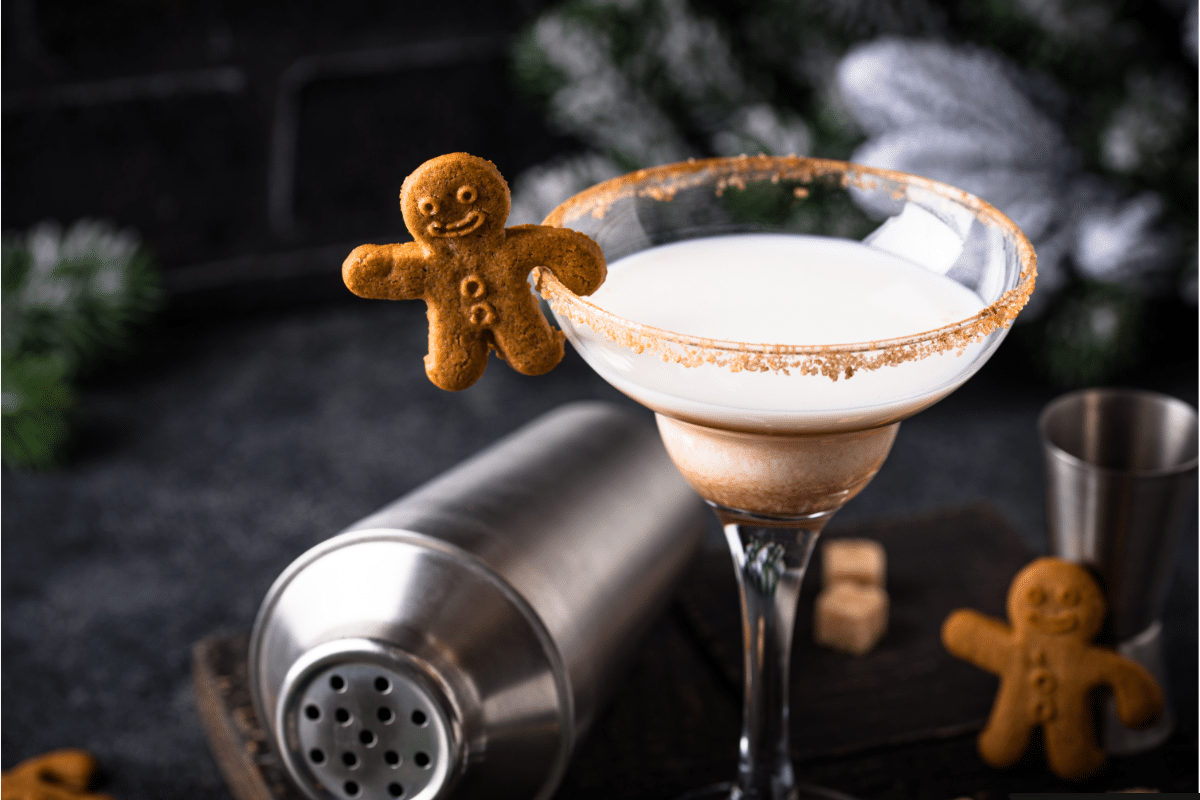 Creamy Cinnamon Eggnog Mocktail Creamy Cinnamon Eggnog Mocktail