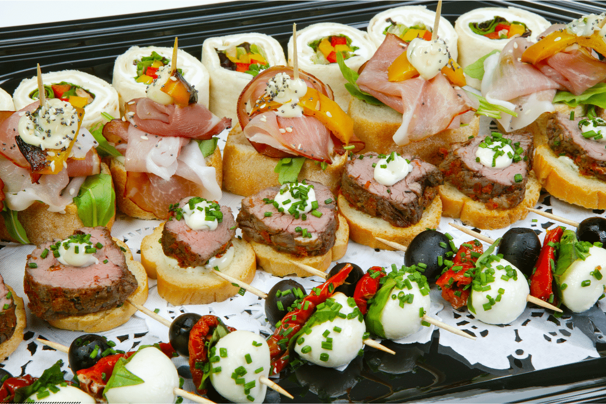 Canapes & Small Bites Canapes & Small Bites