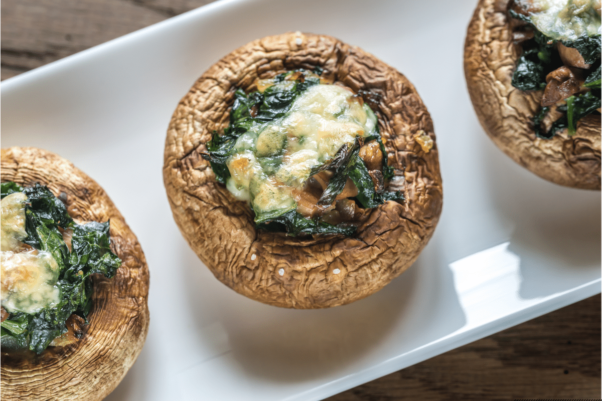 Stuffed Mushrooms with Spinach & Cheese Stuffed Mushrooms with Spinach & Cheese