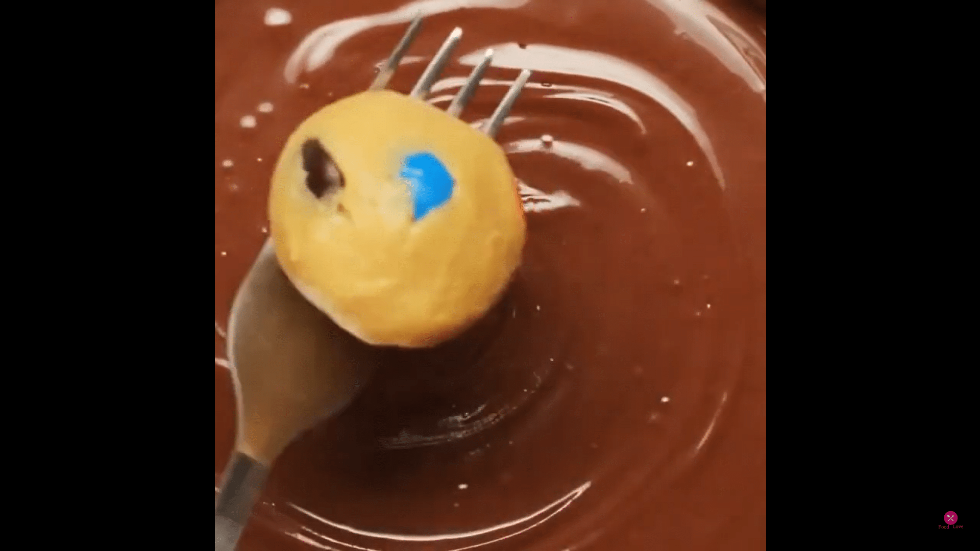 Remove balls from freezer and dip into the chocolate