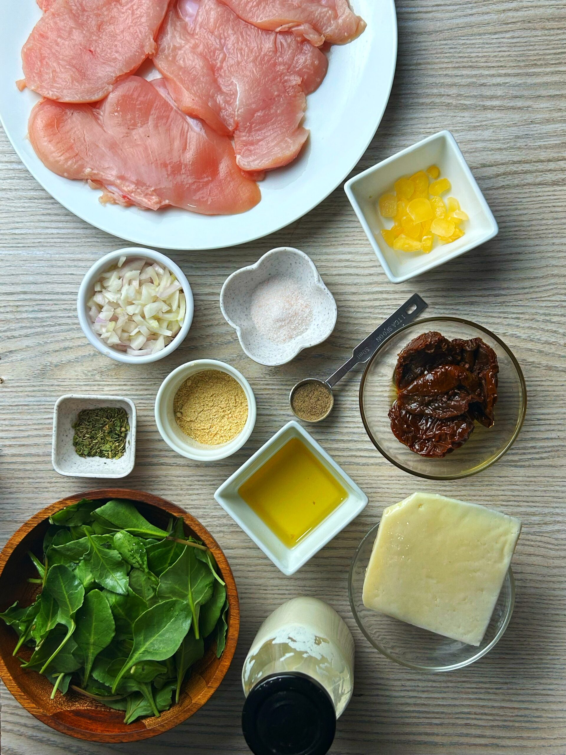 INGREDIENTS REQUIRED FOR TUSCAN CHICKEN