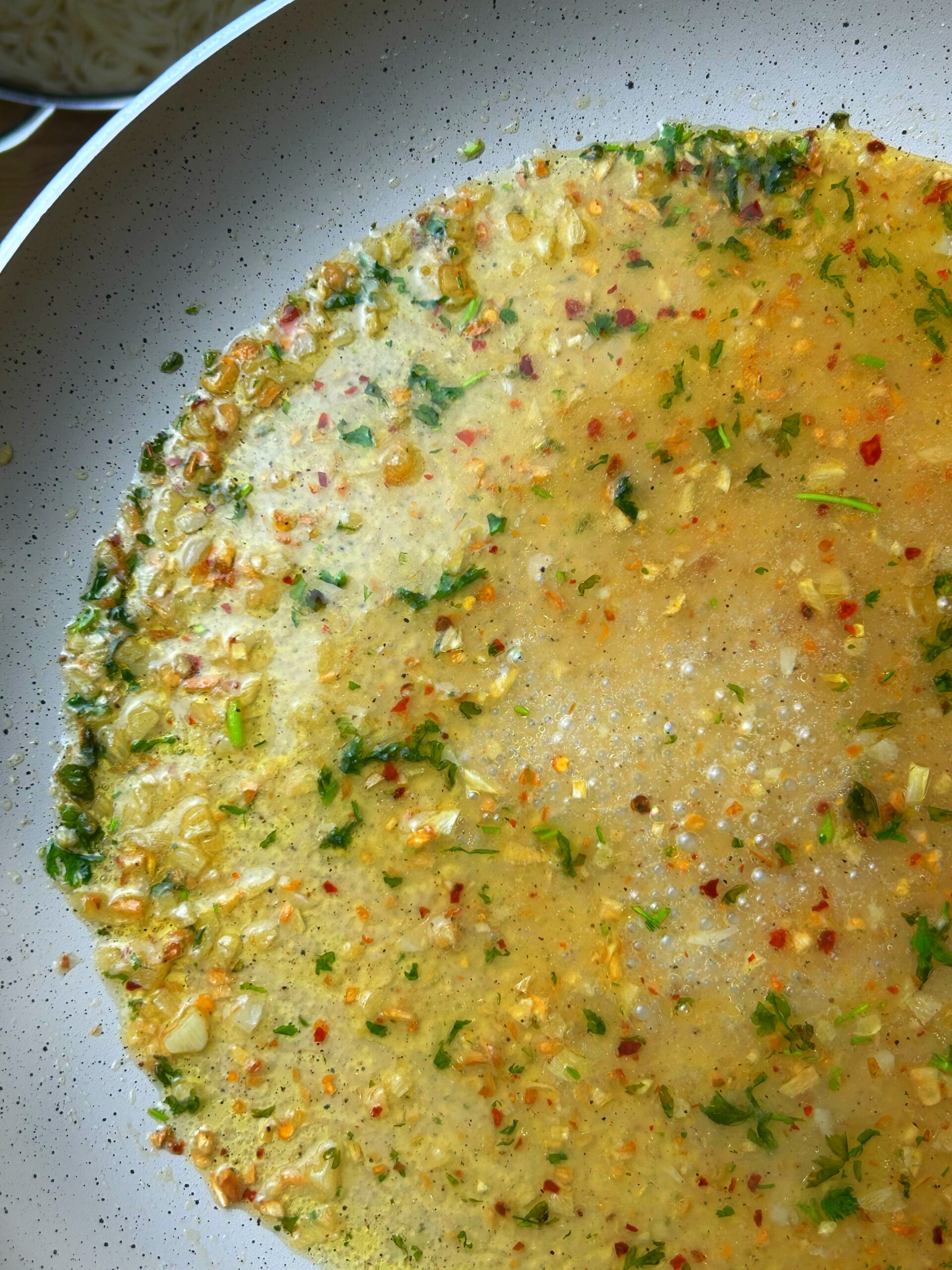 skillet combine olive oil and garlic skillet combine olive oil and garlic