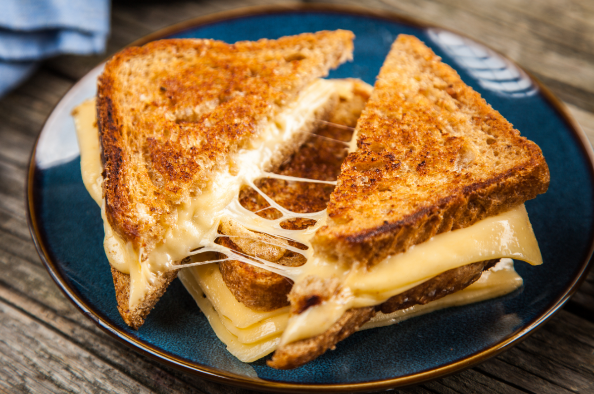 Fun easy lunch ideas at home: Grilled cheese sandwich