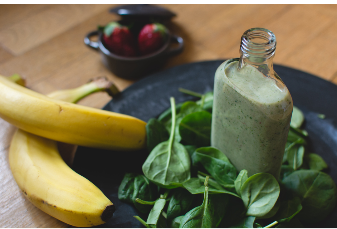 Healthy meals and snacks ideas for teens: Green smoothie