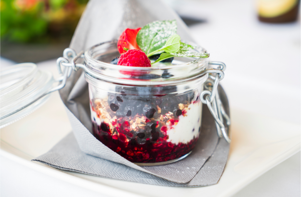 Kids Lunchbox Recipes: Yogurt Parfait Kids Lunchbox Recipes: Yogurt Parfait