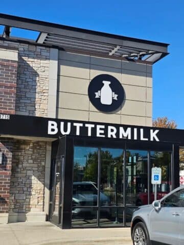 butter_milk_pancake_featured