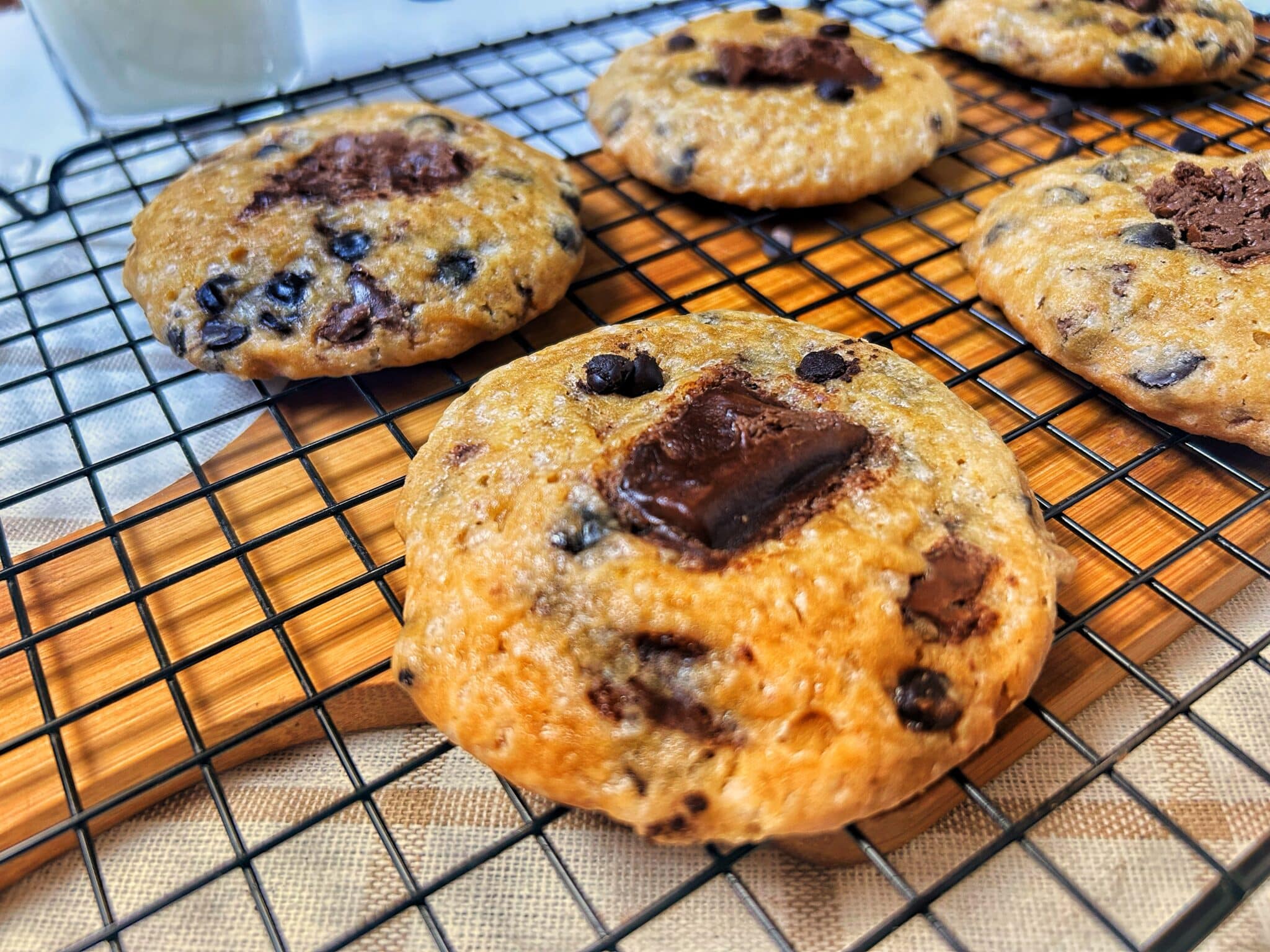 chocolate chip cookies