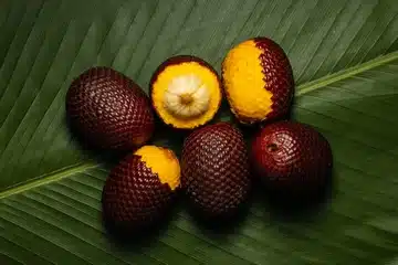 what food starts with the letter I: Ita palm fruit
