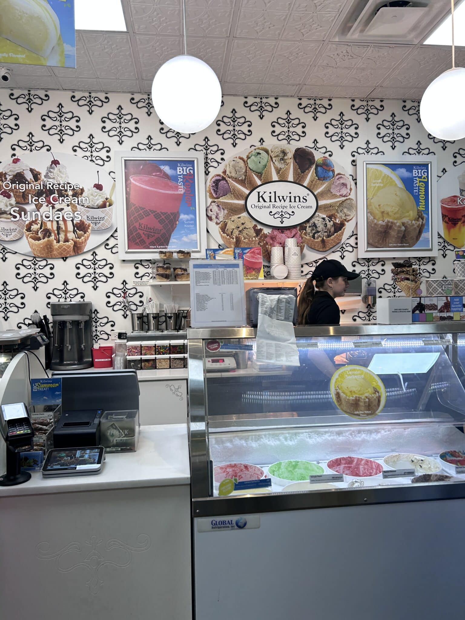 Kilwins Ice Cream Service and staff