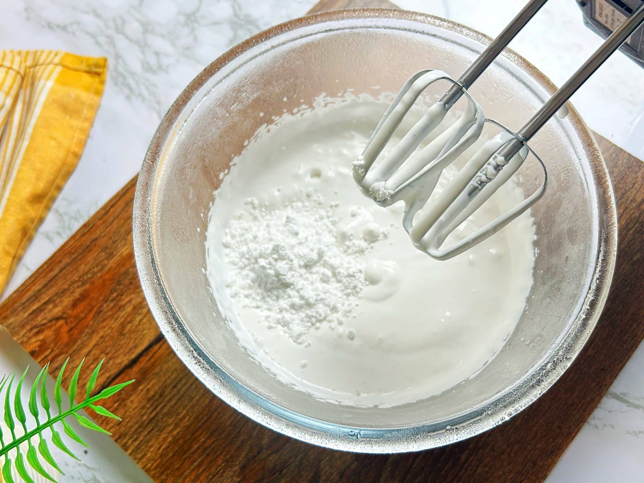 making cheesecake filling