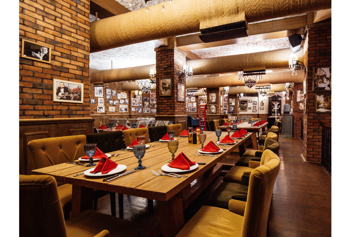  American dining culture